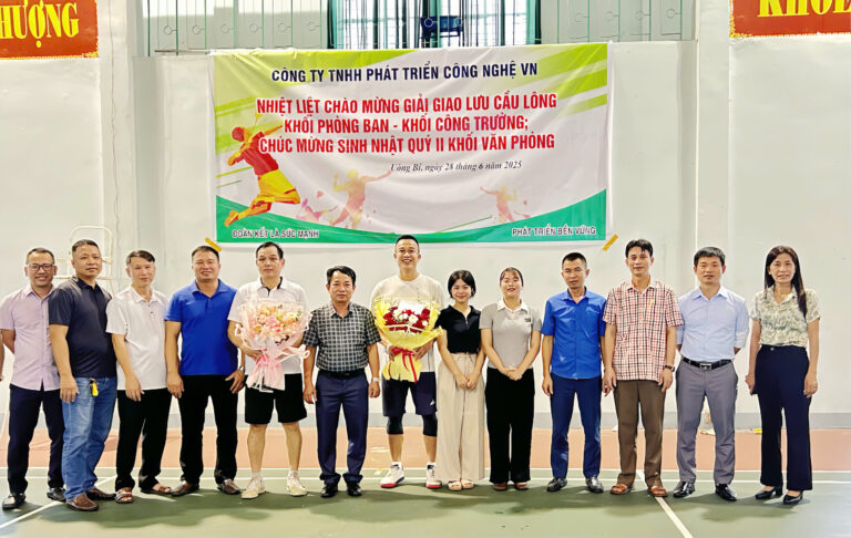 MỘT NGÀY THỨ BẢY ĐÁNG NHỚ – GIẢI ĐẤU CẦU LÔNG THỂ THAO GIAO LƯU CÔNG TY TNHH PHÁT TRIỂN CÔNG NGHỆ VN