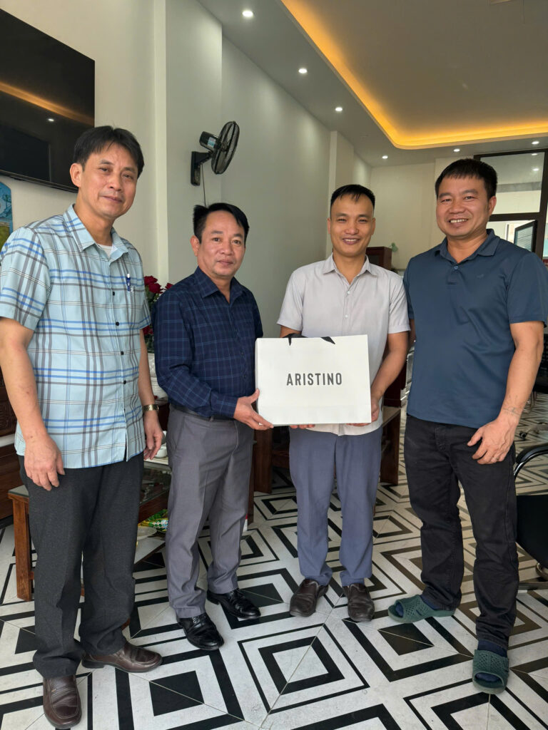 🎂 THẮP NGỌN NẾN HỒNG MỪNG SINH NHẬT Đ/C PGĐ TRẦN VĂN KHANG